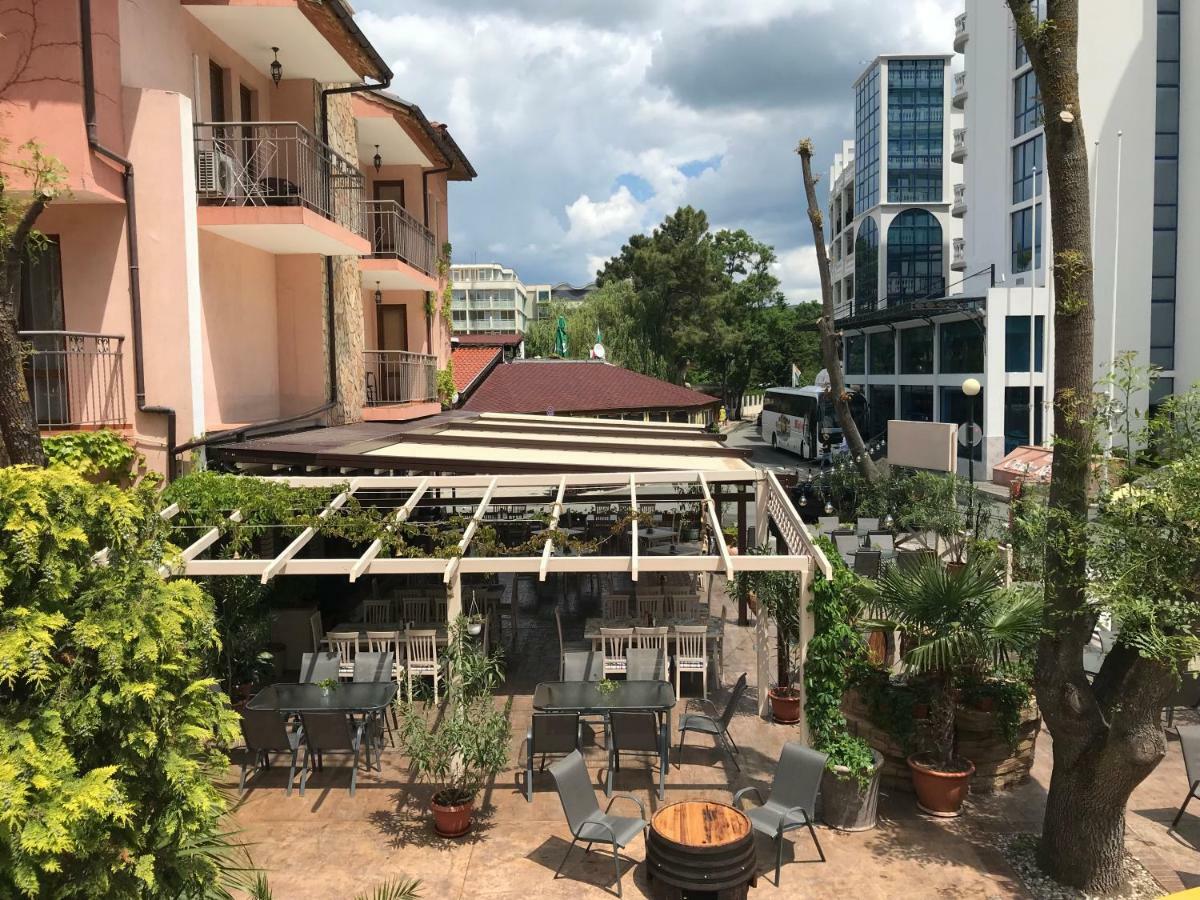 Oleander House And Tennis Club Sunny Beach Exterior photo