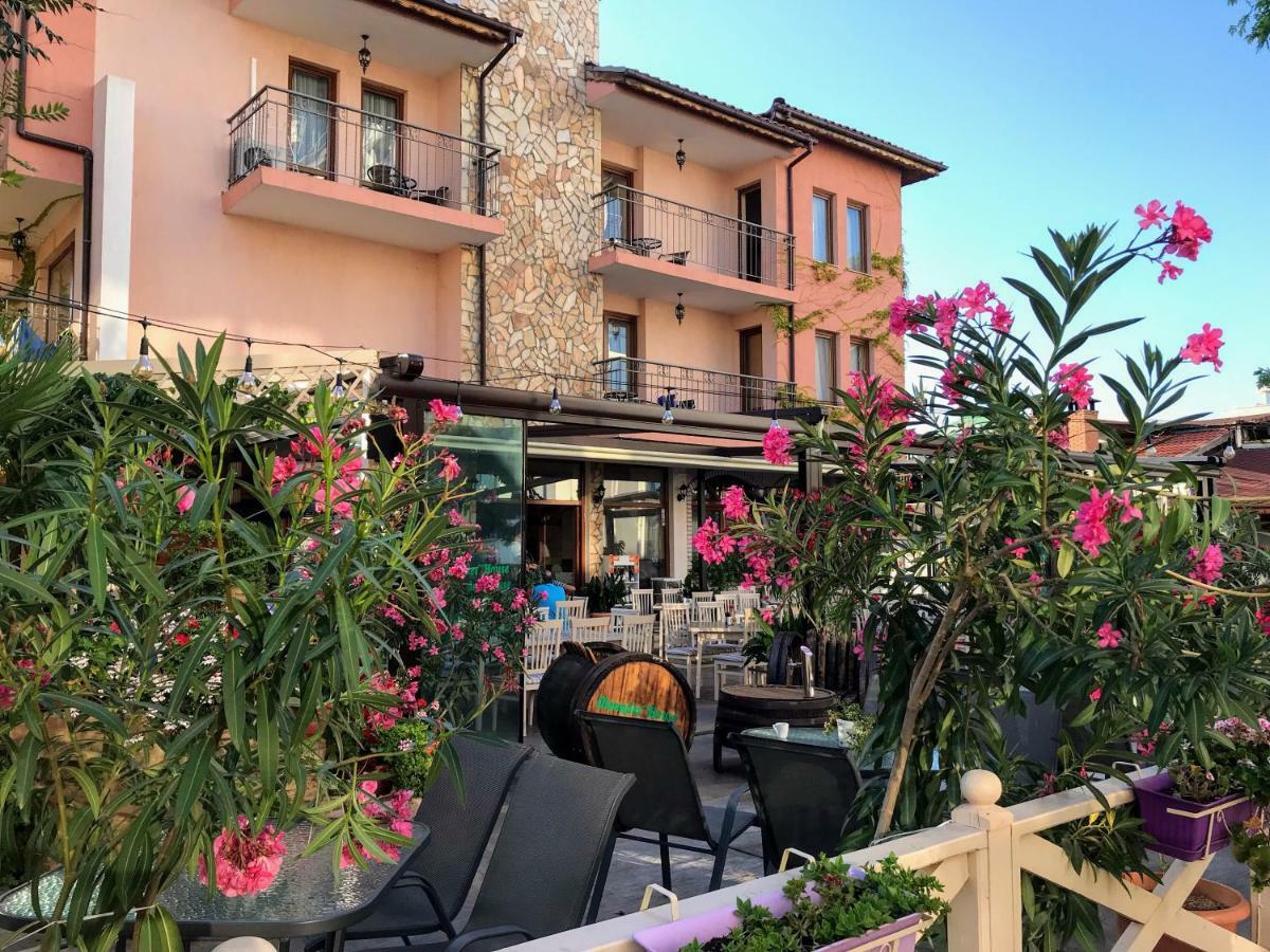 Oleander House And Tennis Club Sunny Beach Exterior photo